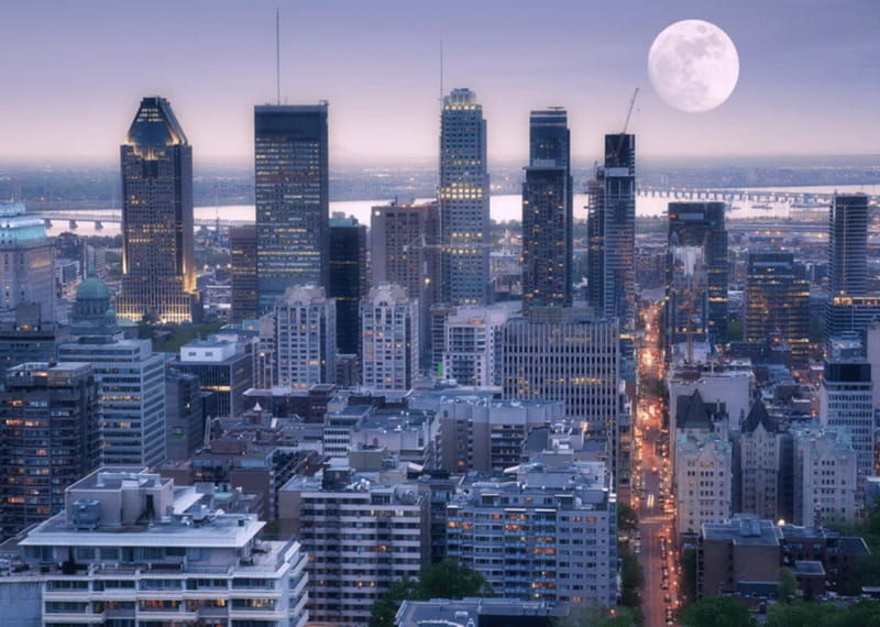 montreal-small-group-night-tour-with-la-grande-roue-entry