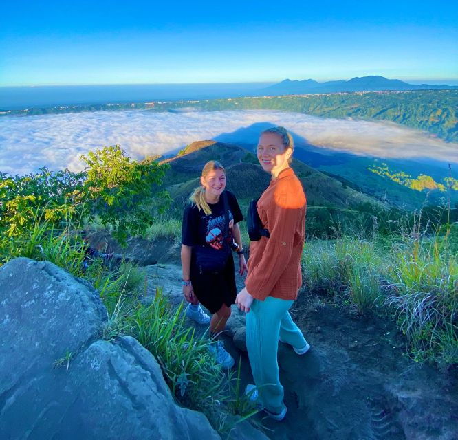 mount-batur-sunrise-climbing-with-professional-guide