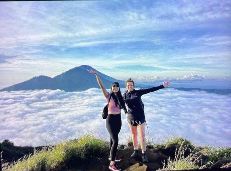 mount-batur-trekking-with-breakfast-and-natural-hot-spring