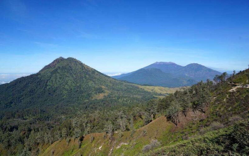 mount-ijen-overnight-adventure-start-from-banyuwangi