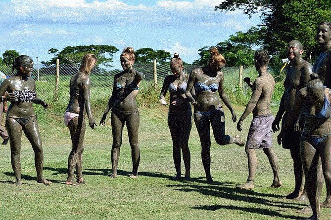 Mudpools,Hindu Temple,Sleeping Giants,markets,shopping/Lunch ex Intercontinental - The Sum Up