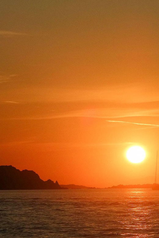 mykonos-sunset-catamaran-cruise-with-transfer