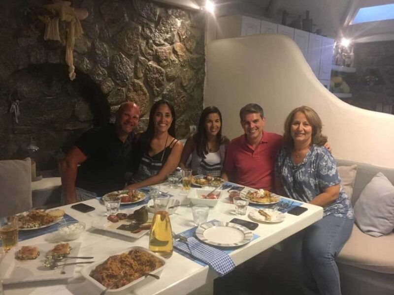 mykonos-traditional-lunch-or-dinner-at-the-mykonian-spiti