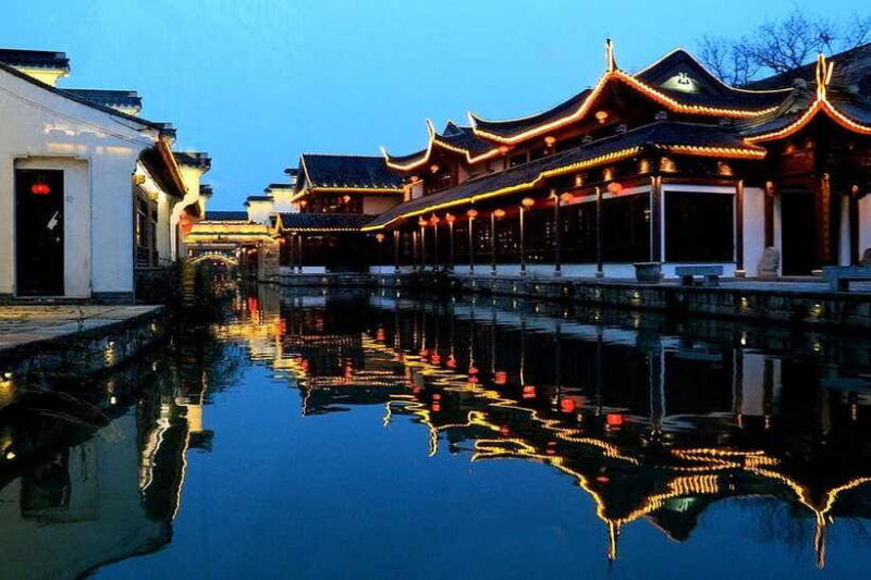 nanjing-night-cruise-on-outer-qinhuai-river-for-adults