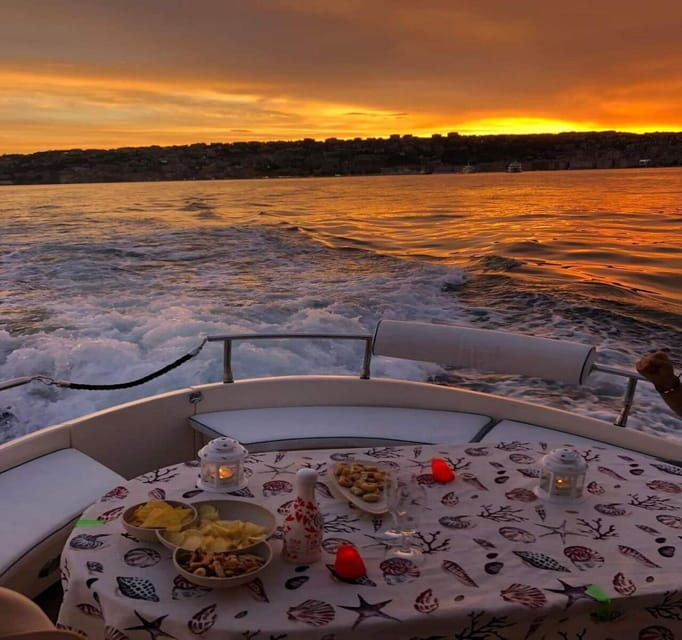 naples-bay-of-naples-sunset-experience-with-prosecco-2