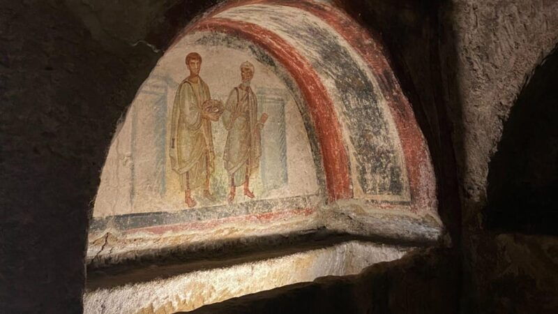 naples-health-tour-among-ancient-catacombs-and-folklore