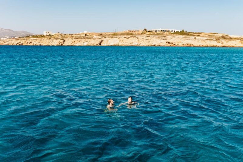 naxos-paros-sailing-cruise-with-food-and-drinks