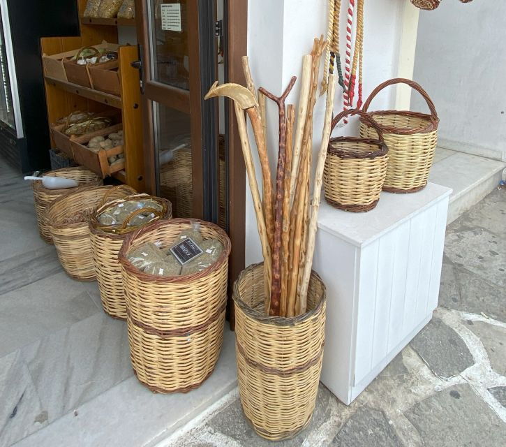 naxos-walking-tour-cheese-liqueur-tasting-cooking-class