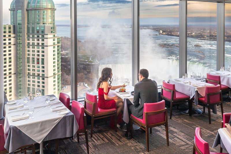 niagara-falls-canada-dining-experience-at-the-watermark-2