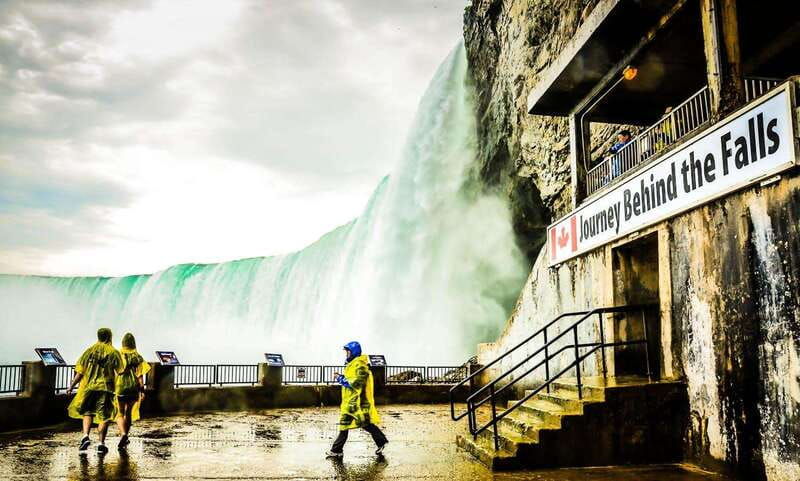niagara-falls-tour-from-niagara-falls-canada