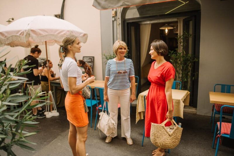 nice-gourmet-walking-tour-with-lunch-and-wine-pairing