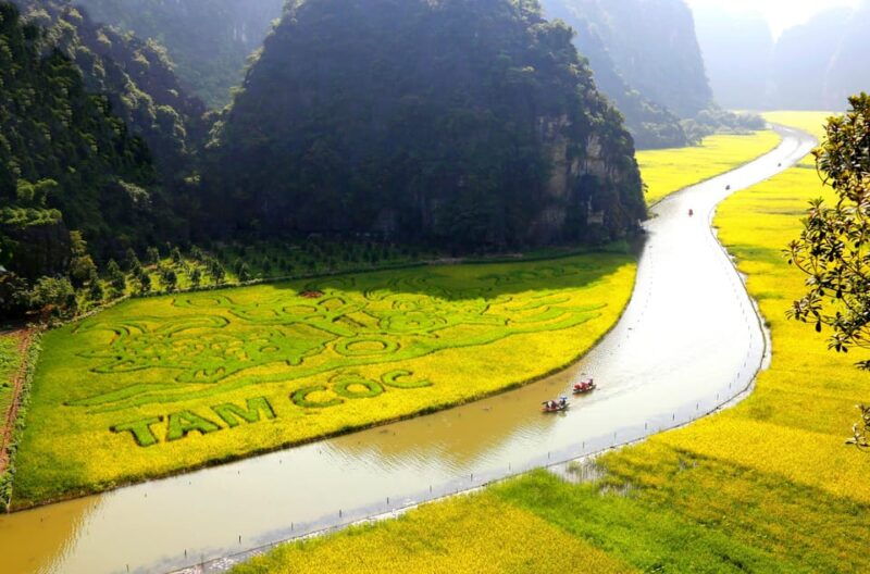 ninh-binh-day-tour-easy-going-with-buffet-lunch-cycling