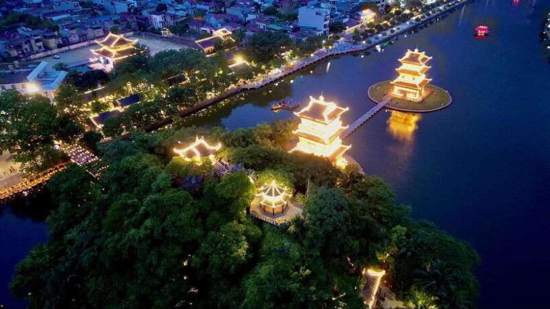 ninh-binh-pick-up-sunset-by-motorbike-hoa-lu-ancient-town