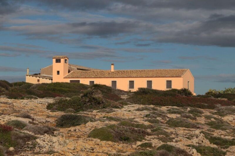 noto-guided-trekking-and-birdwatching-at-vendicari-reserve