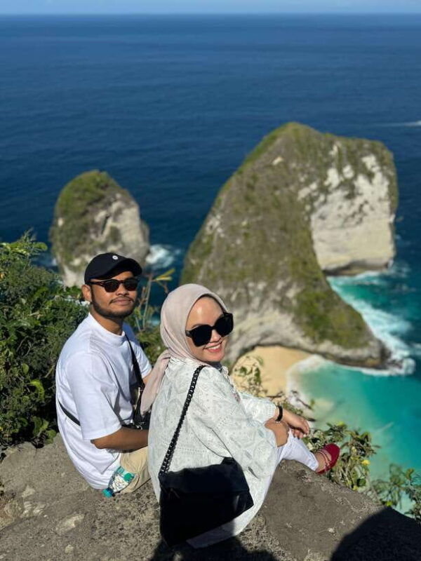 nusa-penida-snorkeling-with-manta-rays-and-island-tour