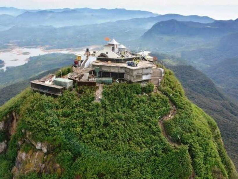 nuwara-eliya-to-summit-bliss-adams-peak-overnight-hike