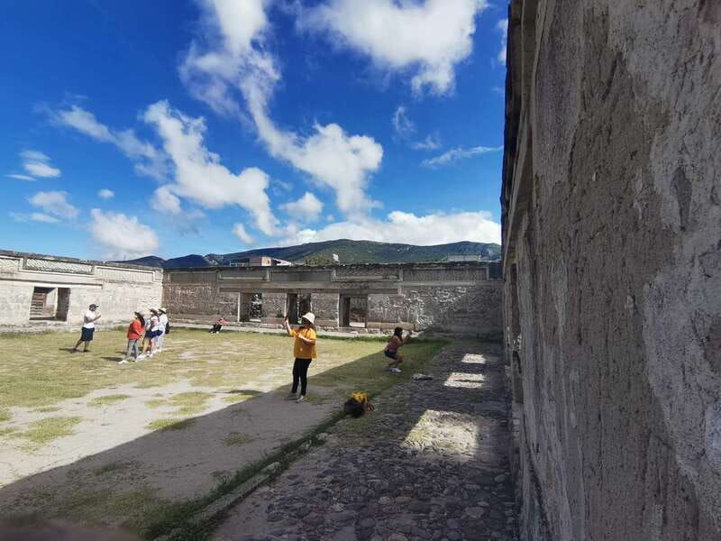 oaxaca-full-day-guided-tour-on-the-hierve-el-agua-route