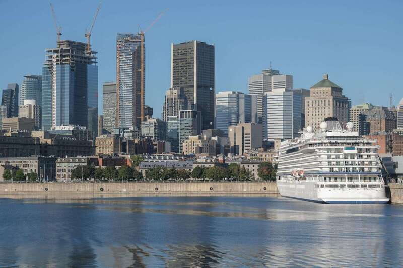 old-montreal-private-walking-tour-with-cruise-tickets