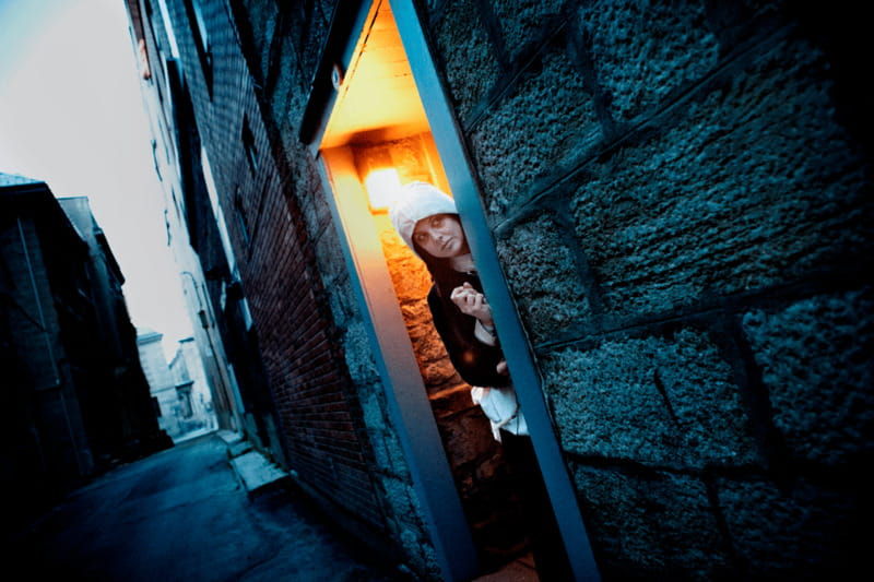 old-montreal-traditional-ghost-walk-of-the-haunted-city