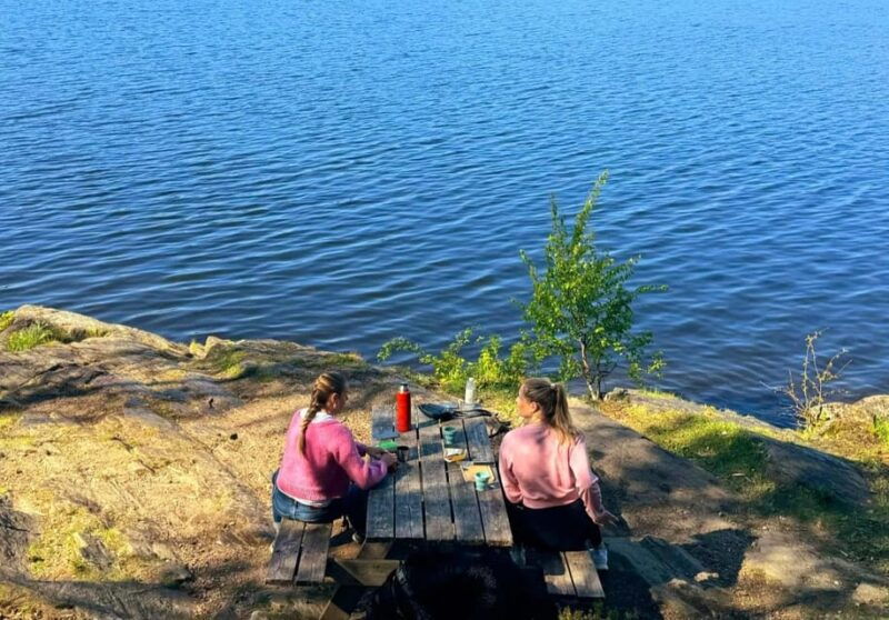 oslo-yoga-hiking-with-a-dog