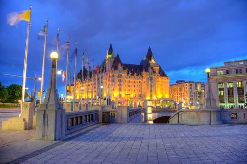ottawa-private-custom-tour-with-a-local-guide