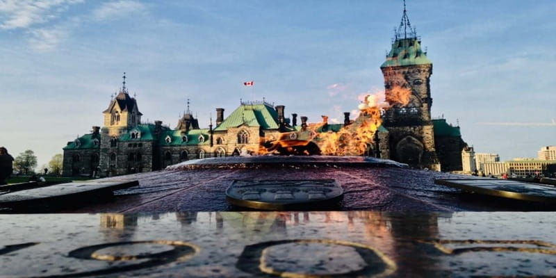 ottawa-small-group-walking-tour-with-boat-cruise