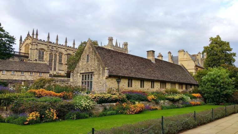 oxford-cotswold-shakespeare-private-tour-including-tickets
