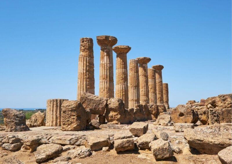 palermo-to-siracusa-stop-at-the-valley-of-the-temples-roman-villa
