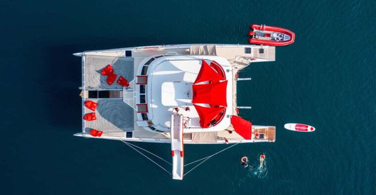 pattaya-full-day-2-islands-yacht-trip-with-lunch-and-sunset