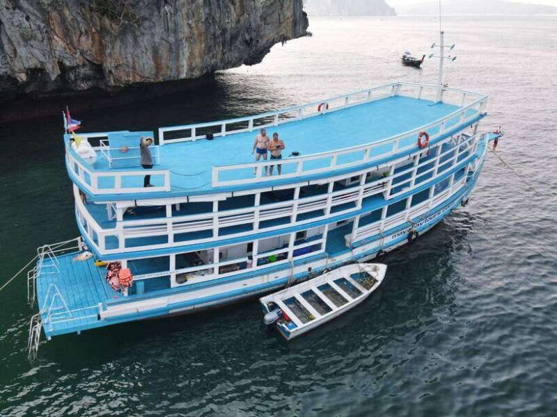 phi-phi-maya-bay-sleepaboard-tour-with-snorkeling-sunset