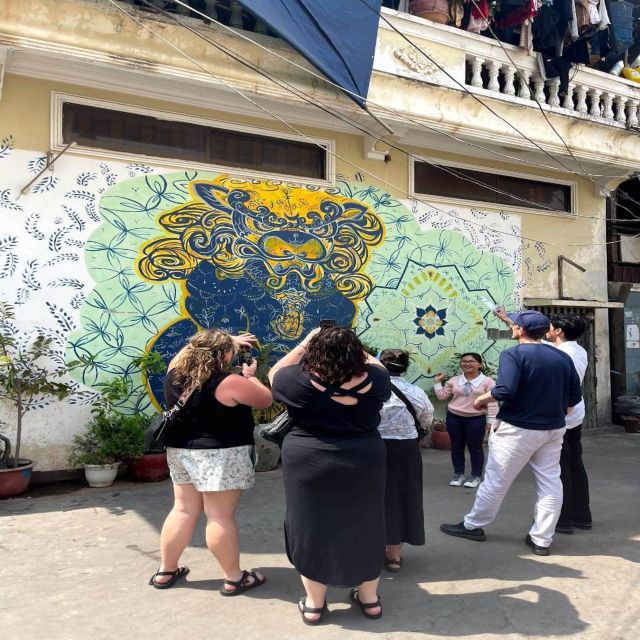 phnom-penh-food-street-art-half-day-tour-by-tuk-tuk