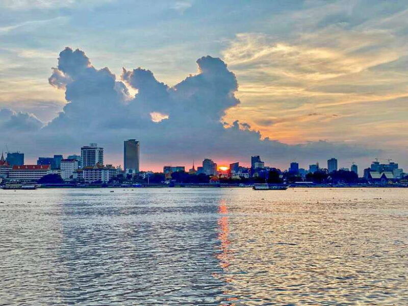 phnom-penh-mekong-river-sunset-cruise-and-tuk-tuk-ride