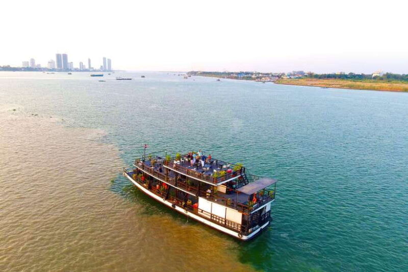 phnom-penh-sunset-cruise-with-unlimited-beer-fruit-platter