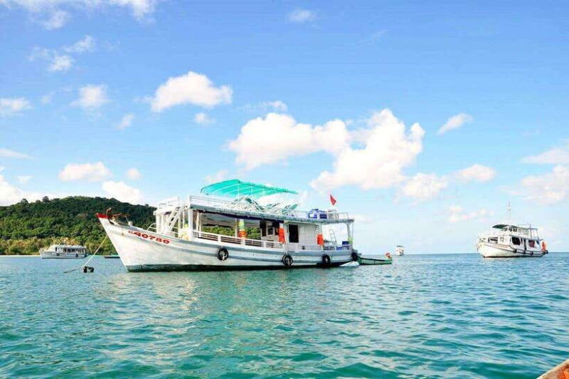 phu-quoc-3-islands-day-trip-with-snorkeling-and-lunch