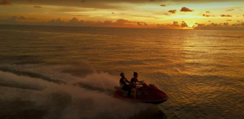 phu-quoc-explore-3-islands-parasailing-and-jetski-combo