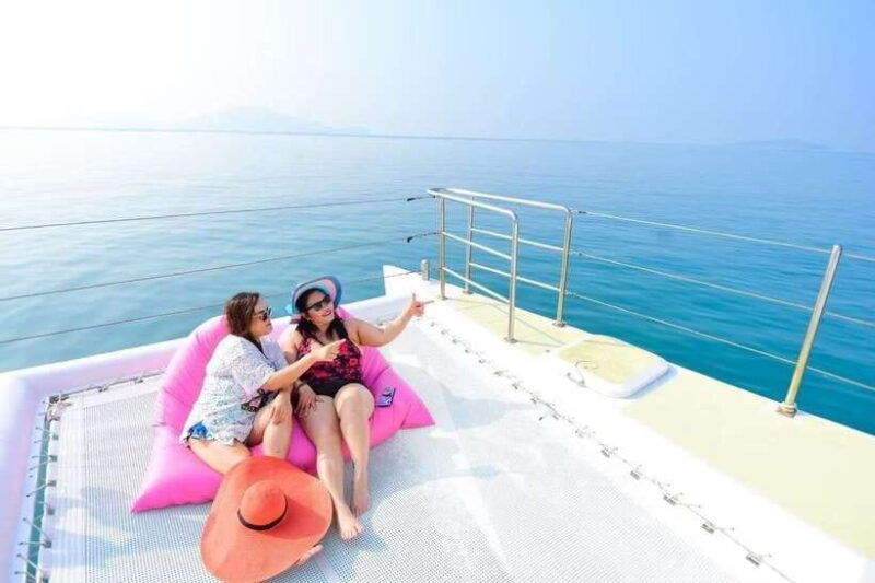 phuket-coral-yacht-boat-tour-to-coral-island-with-sunset