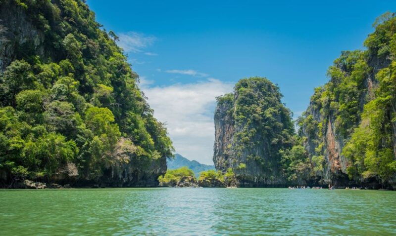 phuket-james-bond-island-longtail-boat-and-sea-canoe-tour