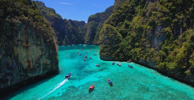 phuket-phi-phi-maya-bamboo-island-by-speed-catamaran