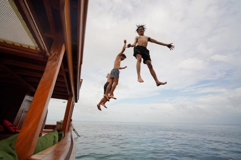 phuket-private-full-day-luxury-long-tail-boat