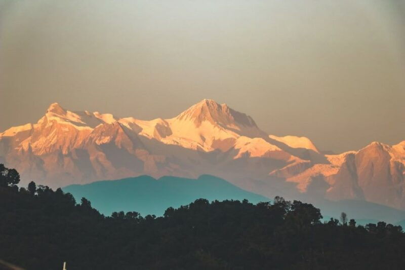 pokhara-peace-pagoda-sunset-annapurna-mountain-views-tour