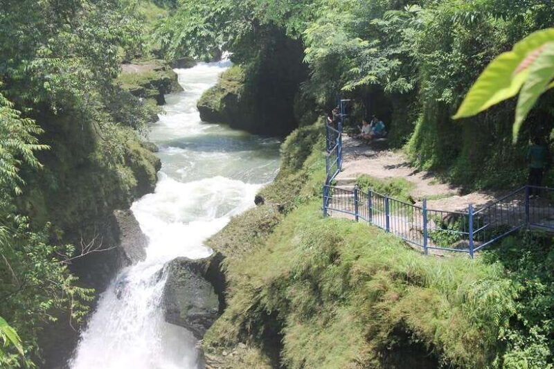 pokhara-private-half-day-tour-and-tibetan-culture-tour