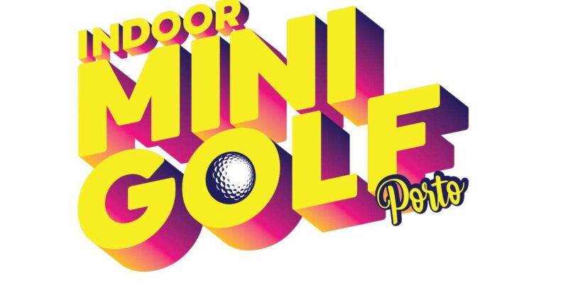 porto-18-hole-indoor-mini-golf-ticket-with-uv-light-courses
