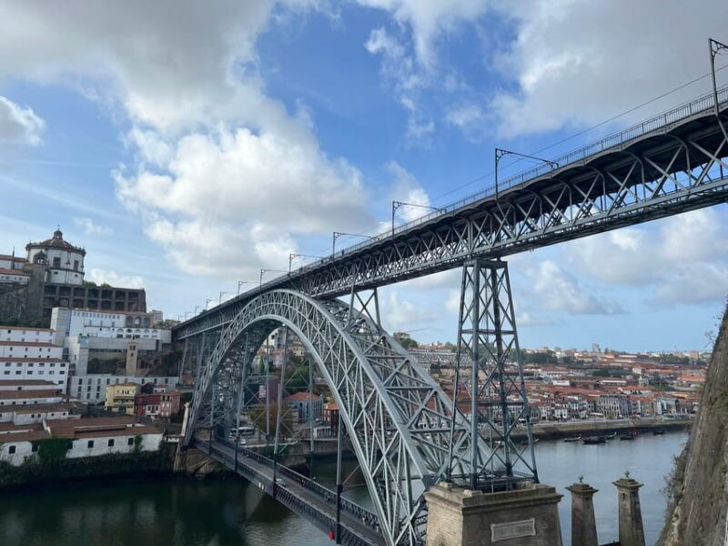 porto-guided-city-highlights-walking-tour