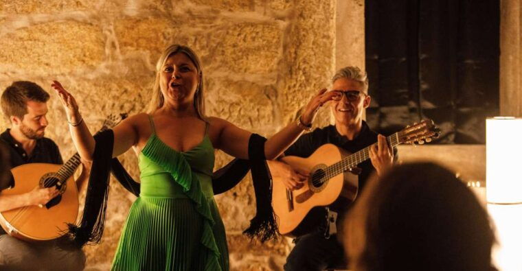porto-live-fado-show-with-glass-of-port-wine