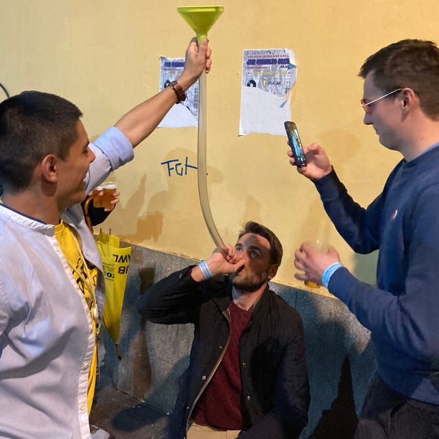 porto-pub-crawl-with-7-drinks-games-and-vip-club-entry