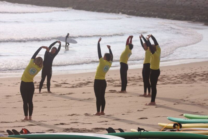 porto-small-group-surf-lesson-with-transportation