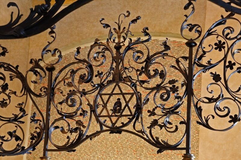 prague-jewish-town-synagogue-skip-the-line-entry-ticket