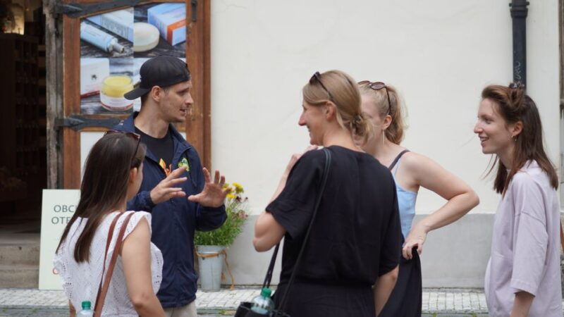 prague-one-prague-tour-with-local-food-beer