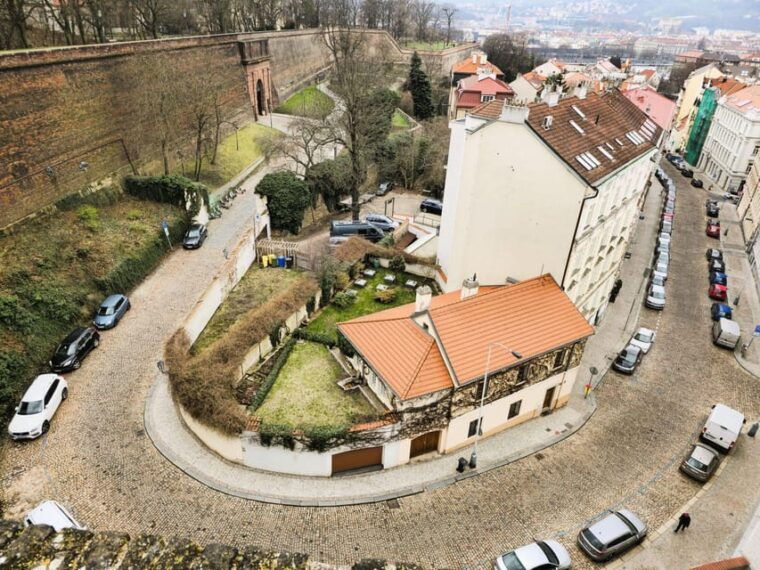 prague-vysehrad-audio-guide-with-optional-basilica-ticket