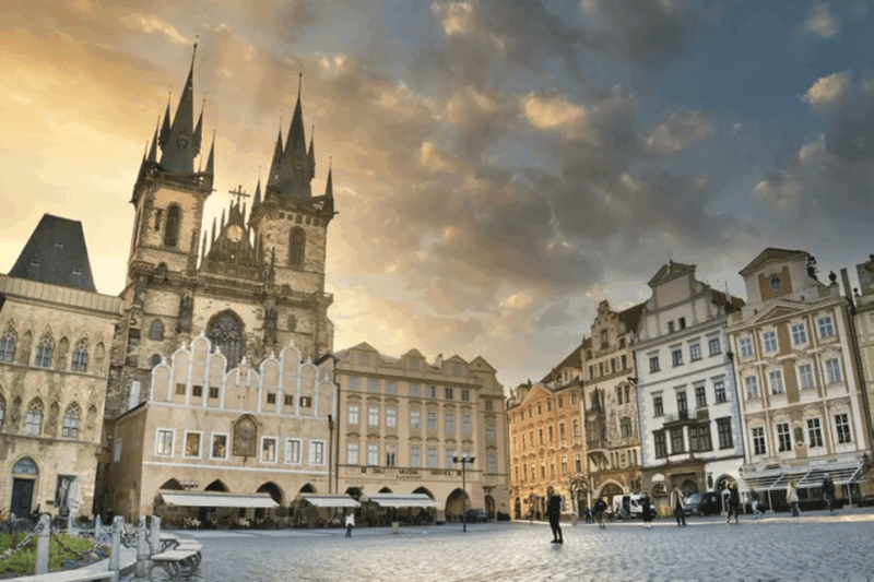 pragues-3-hour-winter-walking-tour-and-christmas-market